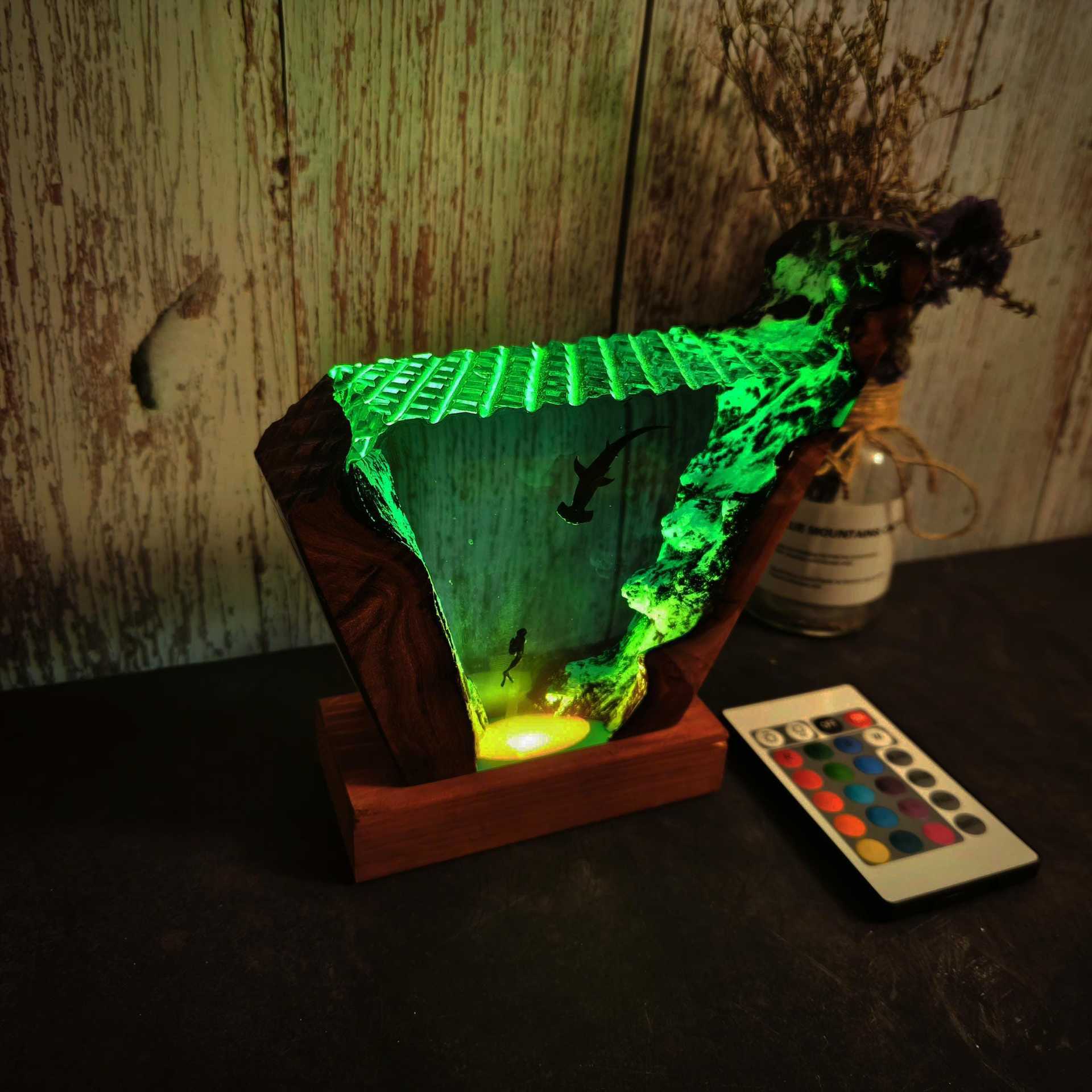 Ornamento luminoso a forma di  - Resin Art Wedding Gift recensione e prezzo