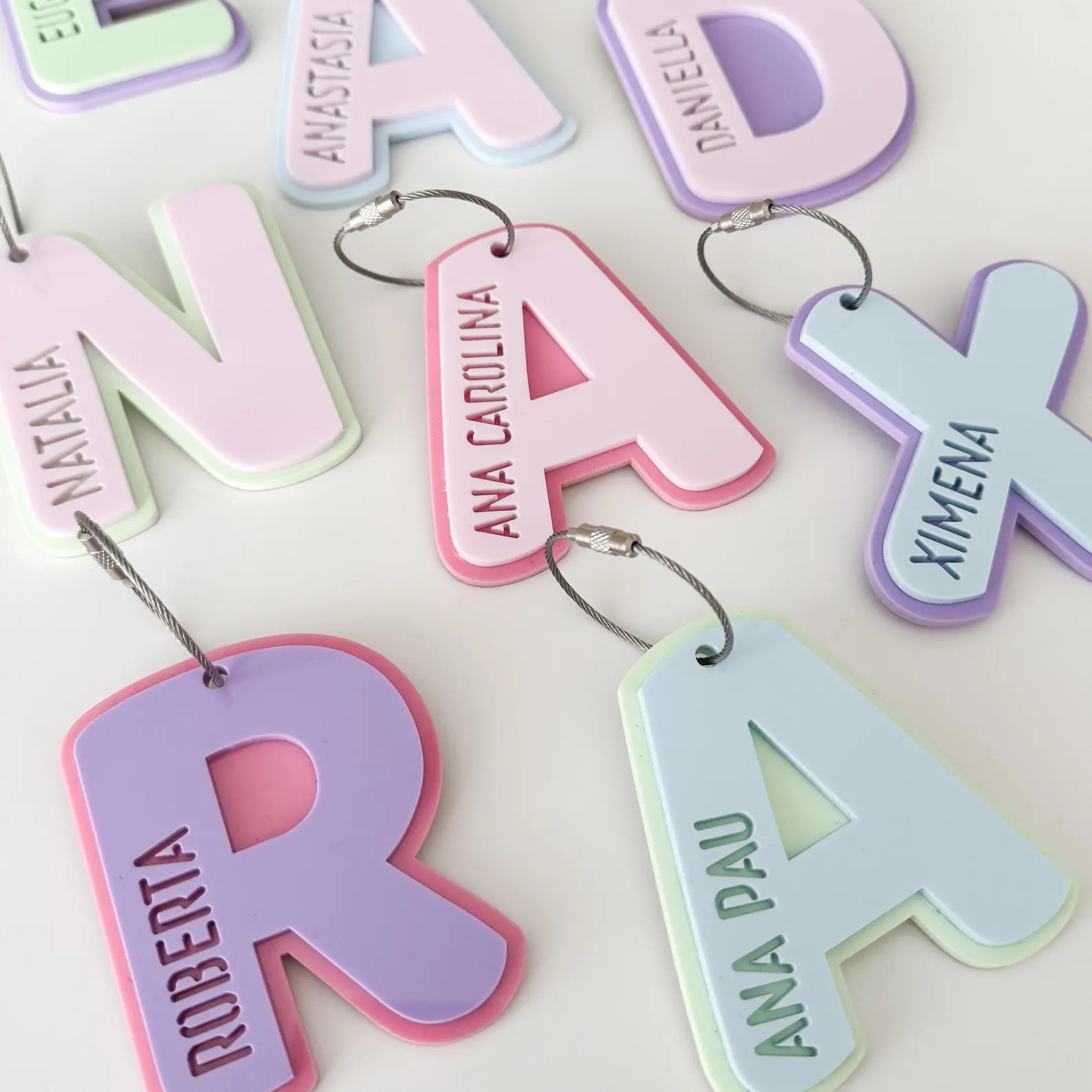 Portachiavi Personalizzato con - Resin Art Alphabet recensione e prezzo